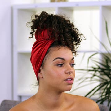 Fluwelen hoofddoek / Velvet headwrap - Rood, Kleding | Dames, Ophalen of Verzenden, Nieuw