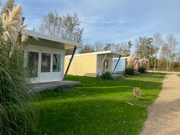 kampeer cabin chalet safari hut camping lodge glamping 8x