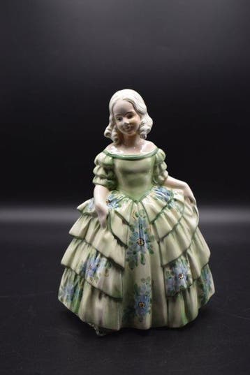 Hertwig & co Katzhütte - Beeldje - Jeune dame élégante -
