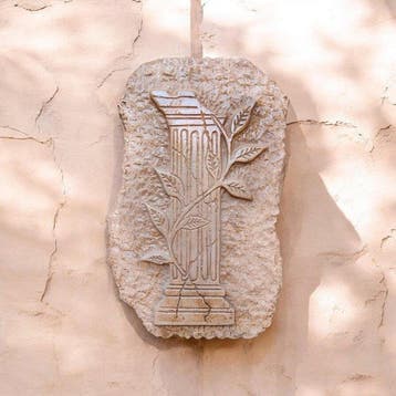 sculptuur, Bassorilievo colonna greca - 25 cm - Gegoten