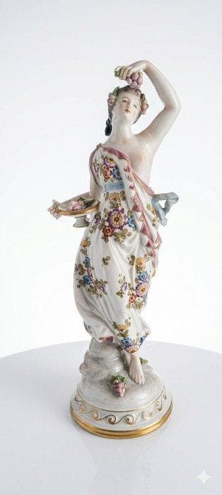 Aelteste Volkstedter - sculptuur, Statuetta in Porcellana di