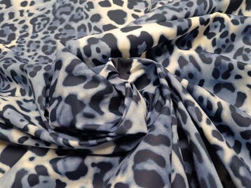 Exclusieve stof E284 Afmeting 5,90 × 1,50 m - Textiel - 590