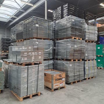 Aanbieding: Voordeelrij gebruikte legbordstelling LD
