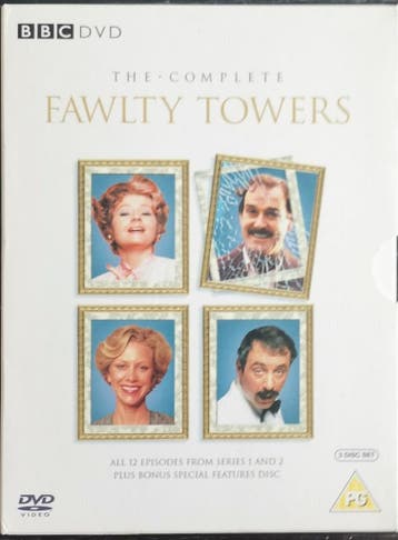 Fawlty Towers complete (3 disc)   Gratis verzenden, Gebruikt, Verzenden, Alle leeftijden, Boxset