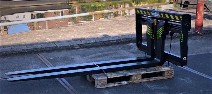 Cascade Vorkversteller, Zakelijke goederen, Machines en Bouw | Heftrucks en Intern transport, meer dan 4000 kg, Overige aandrijving