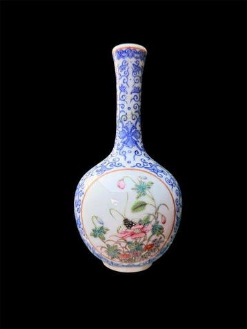flesvormige vaas van porselein - China - Eind 20e eeuw