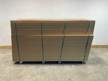 Veiling - 20x MDF plaat 2620x1042mm ongegrond 12mm, Doe-het-zelf en Verbouw, Nieuw