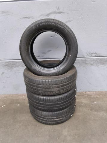 Set 4x Michelin Energy Saver 205/60 R16 (setprijs), Gebruikt, 16 inch, Band(en), Personenwagen