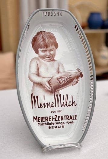 Frankfurter Emaillir-Werke Neu-Isenburg - Broodmandreclame -