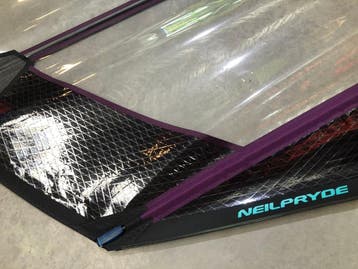 Neilpryde RS Racing Evo 15 9.0, Watersport en Boten, Windsurfen, Verzenden, Nieuw