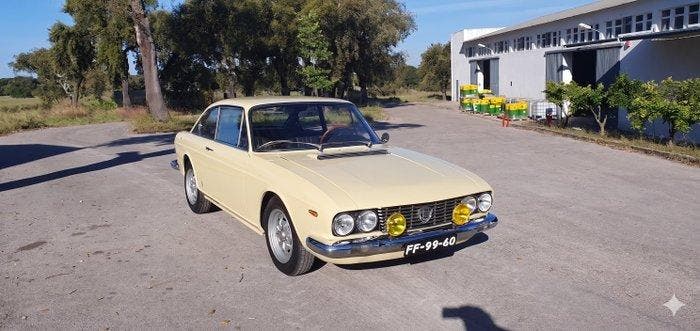 Lancia - Flavia Coupe 2000 - 1970, Auto's, Oldtimers