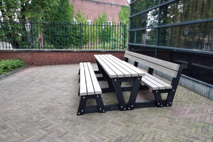 Rockwood® Picknicktafel Eik - Zwaar Kunststof - Quartz Brown, Tuin en Terras, Picknicktafels, Nieuw, Hout, Rechthoekig, Ophalen of Verzenden