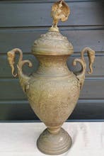 Vaas - Brons - Grote Bronzen Dekselvaas