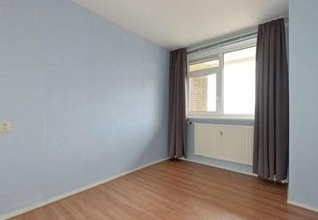 Te Huur 4 Kamer Appartement Wezelrade In Den Haag, Huizen en Kamers, Huizen te huur, Den Haag, Den Haag, Direct bij eigenaar, Appartement