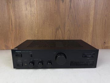 Onkyo - A-8027 Solid state versterker, Nieuw