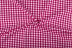 Ruitjesstof fuchsia wit geruit - 10mm geruit, Hobby en Vrije tijd, Stoffen en Lappen, 120 cm of meer, Ophalen of Verzenden, Katoen