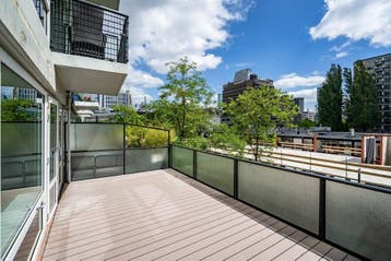 Te huur: Appartement Kruiskade in Rotterdam, Huizen en Kamers, Huizen te huur, Appartement, Rotterdam, Zuid-Holland