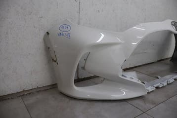 voorbumper Toyota Yaris IV 52119-0DA00, Auto-onderdelen, Verzenden, Gebruikt