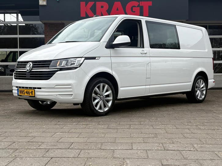 Volkswagen Transporter 2.0 TDI L2H1|NAP|DUBBELCABINE|airco|c, Auto's, Bestelauto's, Dealer onderhouden, Lease, Zwart, Handgeschakeld