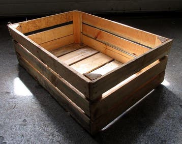 Houten Decoratie Krat – B59 x D41 x H21 cm, Huis en Inrichting, Gebruikt