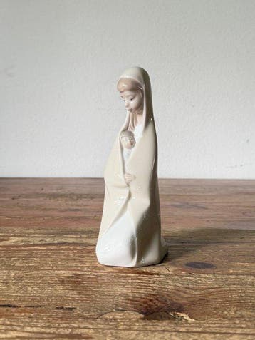 Lladró - sculptuur, Madonna met kind - 19 cm - Porselein -