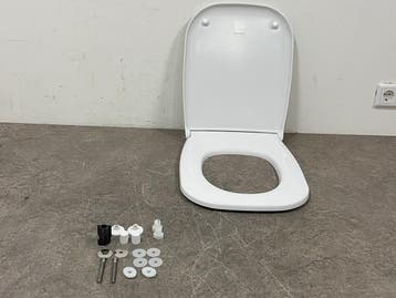 Veiling - Duravit toiletbril met softclose D-Code wit, Gebruikt