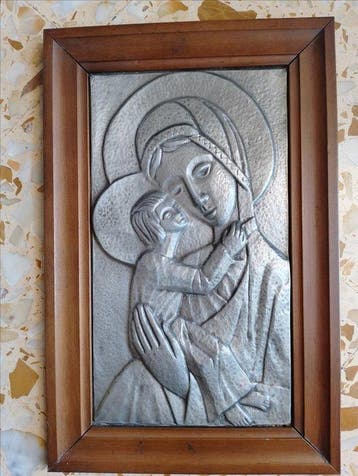 Giovannelli - Reliëf, Madonna con bambino in peltro