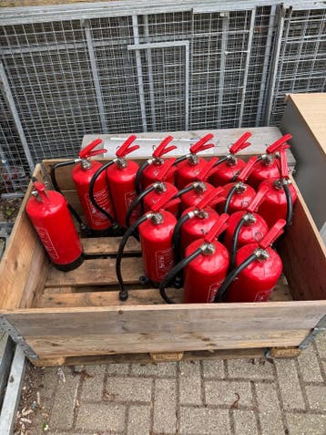 6 liter schuimbrandblussers - €2,00 per stuk, Gebruikt, Brandblusser