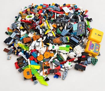 Lego - Krat met losse lego stenen - Nederland, Nieuw