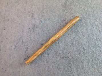 S.T. Dupont - Pluma ST Dupont Classic de plaqué oro - Vulpen, Nieuw