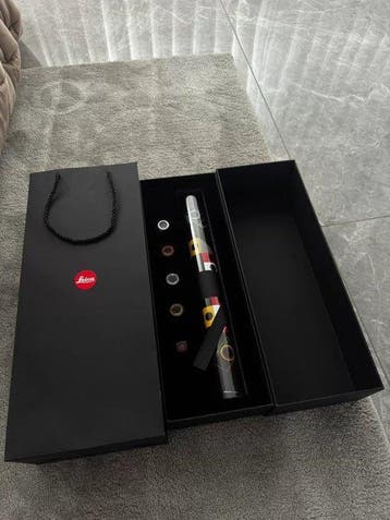 Leica Ludo Gift Set (Promotional Merchandise) Analoge camera