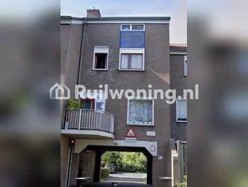 Heerlen: Ideaal voor een compacte flat ruil (Limburg), Huizen en Kamers, Woningruil, Limburg