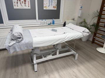 FAILLISSEMENTSVEILING FYSIO BROOKLYN B.V., Ophalen, Gebruikt, Massagetafel