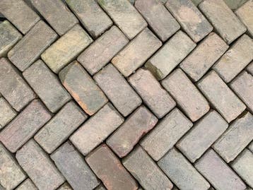 Oude gebakken keiformaten Tuindorp (op pallets), Ophalen of Verzenden, Gebruikt, Keramiek, Klinkers