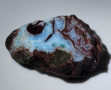 Larimar van hoge kwaliteit – AAA ruw –- 82.28 g