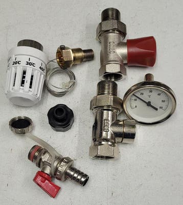 VOETVENTIEL DN15  3/4 AANSLUITING NIEUW, Doe-het-zelf en Verbouw, Verwarming en Radiatoren, Ophalen of Verzenden, Nieuw