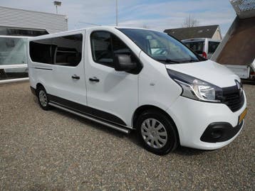 Renault Trafic L2H1 | Financial Lease voor 332 p/mnd, Stof, Gebruikt, Euro 6, Overige carrosserieën
