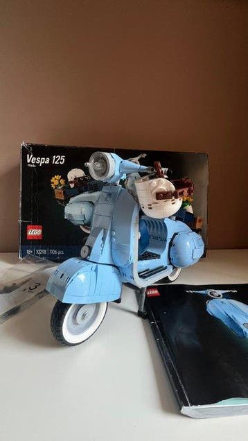 Lego Set - 10298 - Icons - Vespa 125, Nieuw