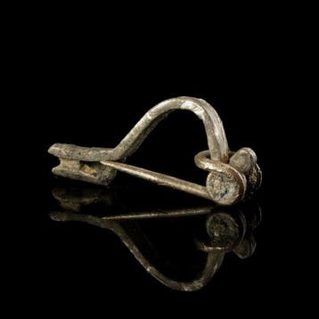 Oud-Romeins Zilver Kleine boogvormige kuitbeen