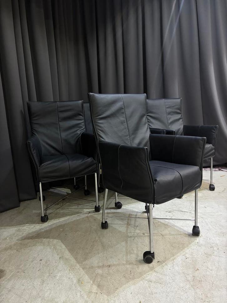 6 Montis Chaplin Rancho Zwart, Huis en Inrichting, Stoelen, Nieuw
