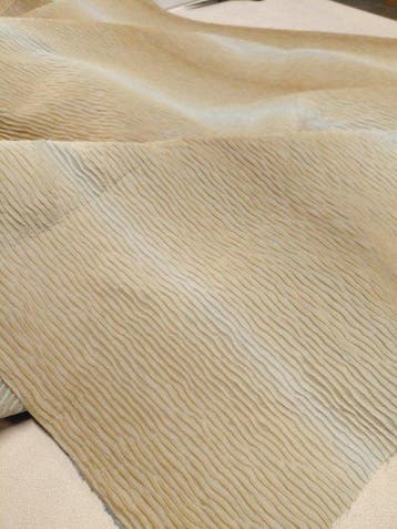 Prezioso tessuto increspato in misto seta - Textiel - 300 cm