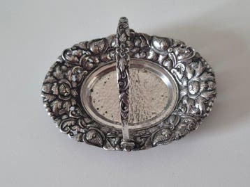 Bonbon mand - .800 zilver - Djokja, Antiek en Kunst