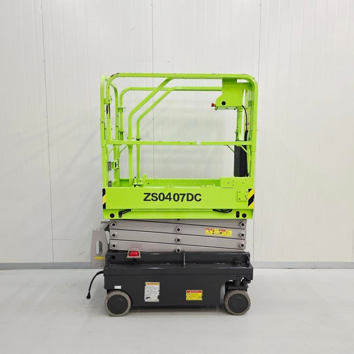 2021 - Zoomlion ZS0407DC - elektrische hoogwerker - 6.5m, Zakelijke goederen, Machines en Bouw | Liften, Steigers en Ladders
