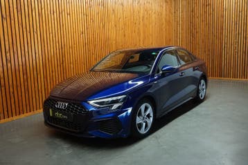 Audi A3 LIMOUSINE  35 TFSI S-EDITION AUTOMAAT Clima NR 025, Dealer onderhouden, Gebruikt, Met garantie (alle), Blauw