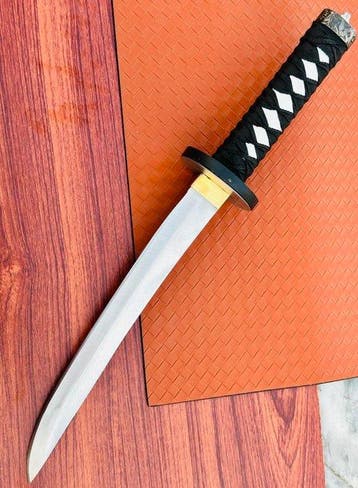 Japanese Tanto Knife with Wooden Saya – Polished