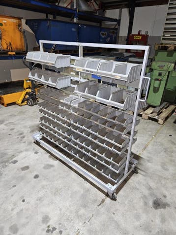 Vakkenkar bakkenkar onderdelenwagen materiaalwagen boutenkar, Zakelijke goederen, Voorzetapparatuur