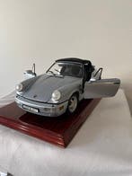 1:14 - Modelauto - 1:14 Porsche 911 Carrera 4 Cabriolet –, Nieuw