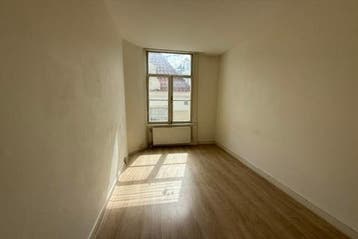 Appartement Oudezijds Voorburgwal in Amsterdam, Via bemiddelaar, Appartement, Amsterdam, Amsterdam