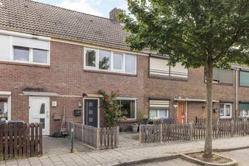 Te huur: Huis Hendrik van Veldekestraat in Heerlen, Limburg, Heerlen