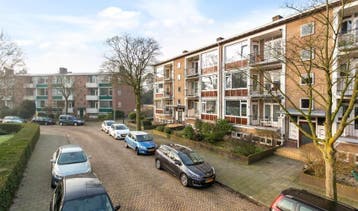 Te Huur 3 Kamer Appartement Willem Barentszweg In Hilversum, Huizen en Kamers, Direct bij eigenaar, Noord-Holland, Hilversum, Appartement